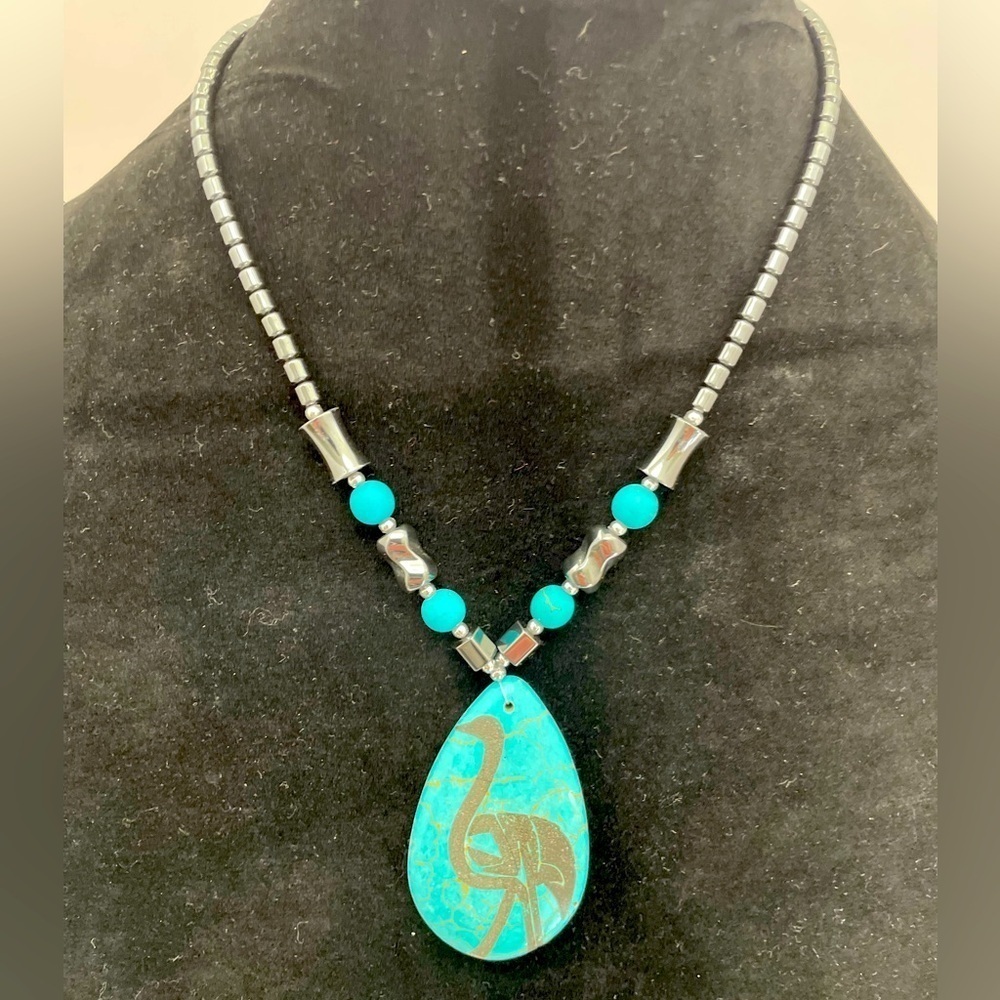 18-inch Necklace with Turquoise Colored Stone with Flamingo and malachite beads